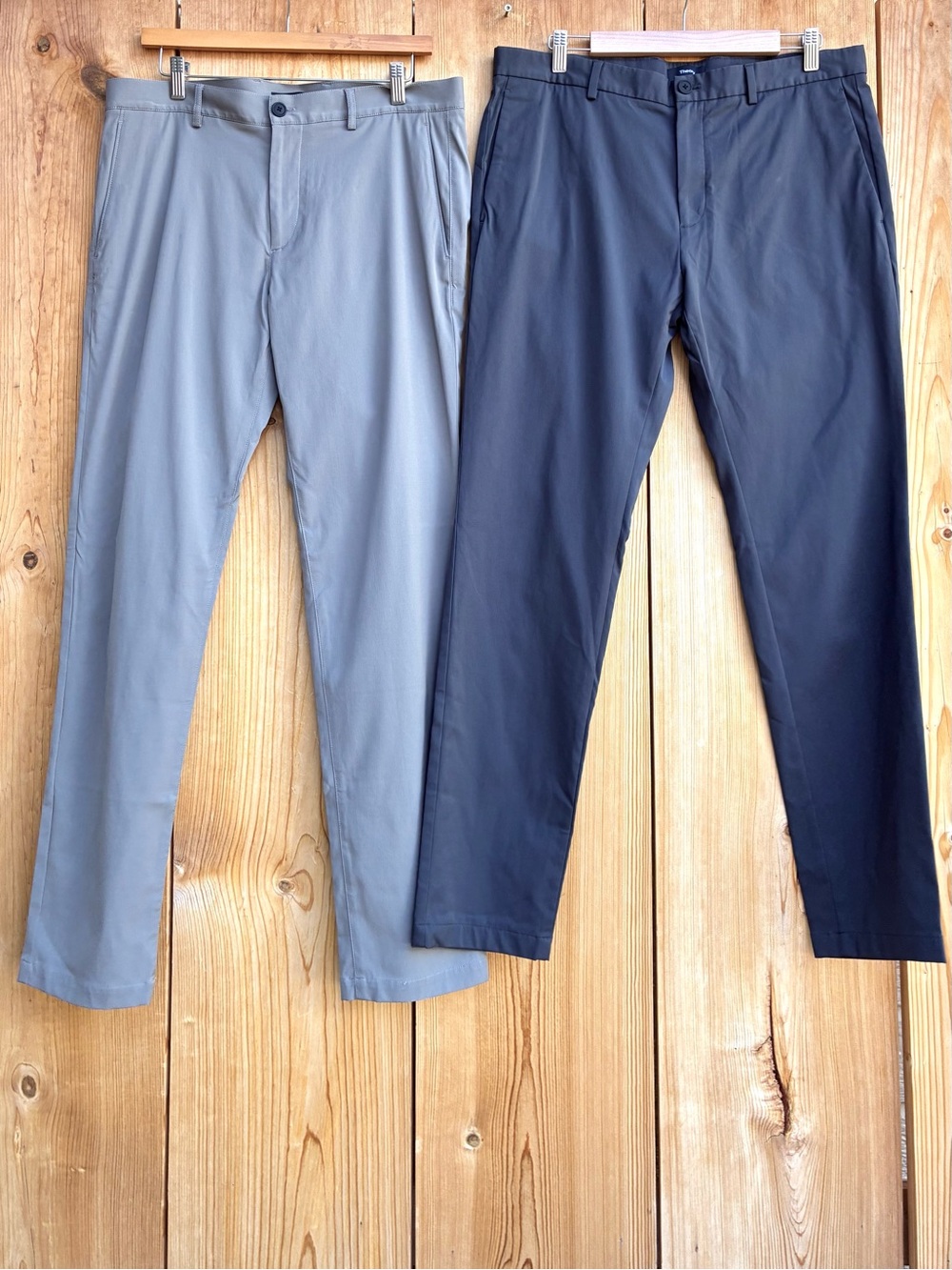 Bundle of 2 Mens Theory Zaine Pants Sz 34